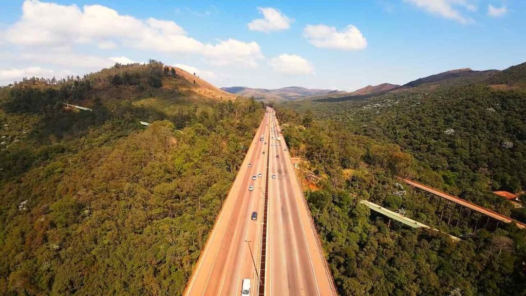 EPR Via Mineira registra 2.439 atendimentos no primeiro mês de operação na BR-040