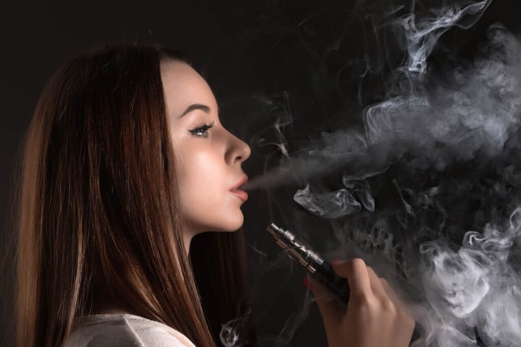 Professores da Faseh apontam os perigos do cigarro eletrônico