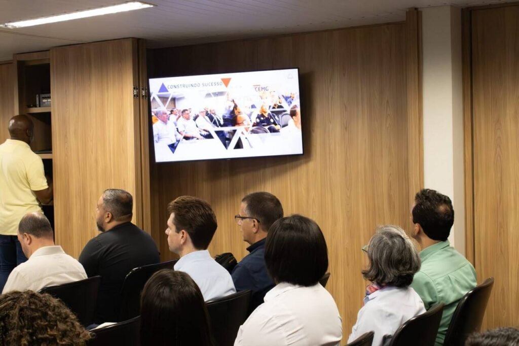Setcemg capacita profissionais com foco em melhores práticas do mercado logístico