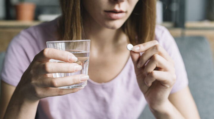 Reposição hormonal: auxílio ao cuidado integral da saúde feminina