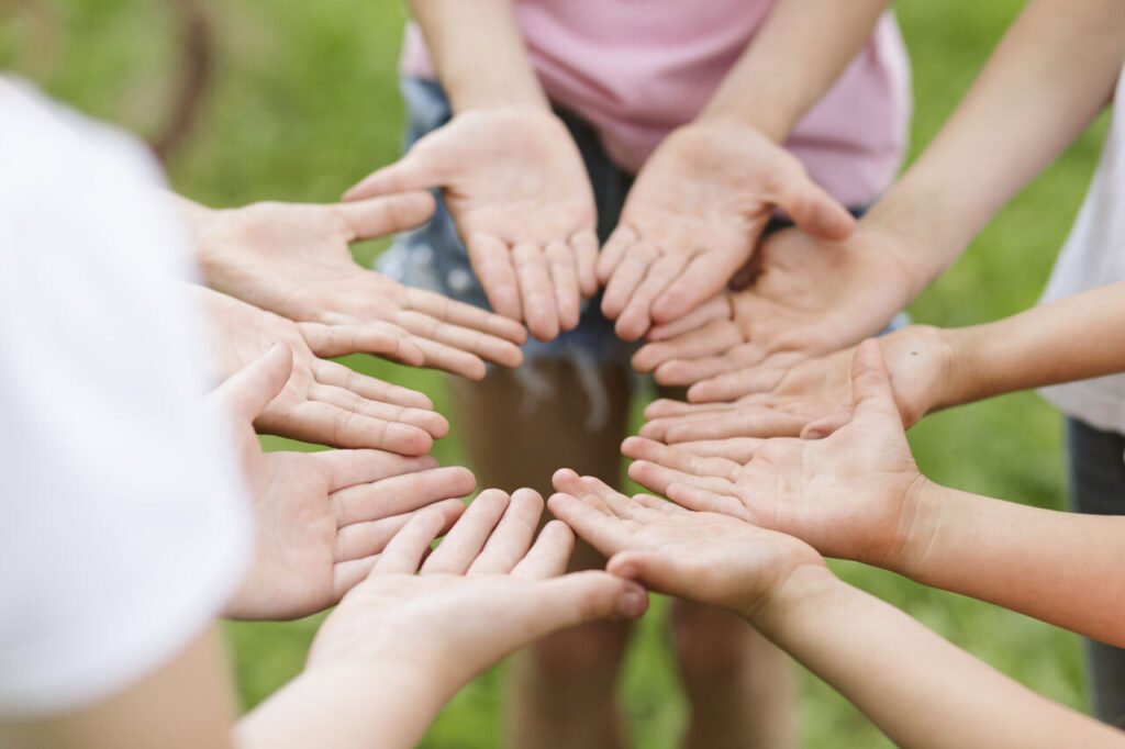 O impacto das conexões sociais através do trabalho voluntário 