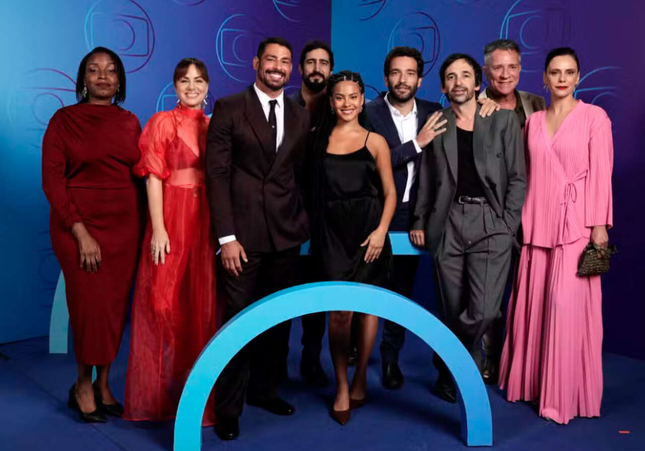 elenco-de-vale-tudo_foto-Daniela-Toviansky_Easy-Resize.com_ Notícias