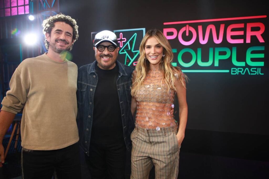 Power Couple volta à programação da RECORD no dia 29 de abril sob comando de Rafa Brites e Felipe Andreoli