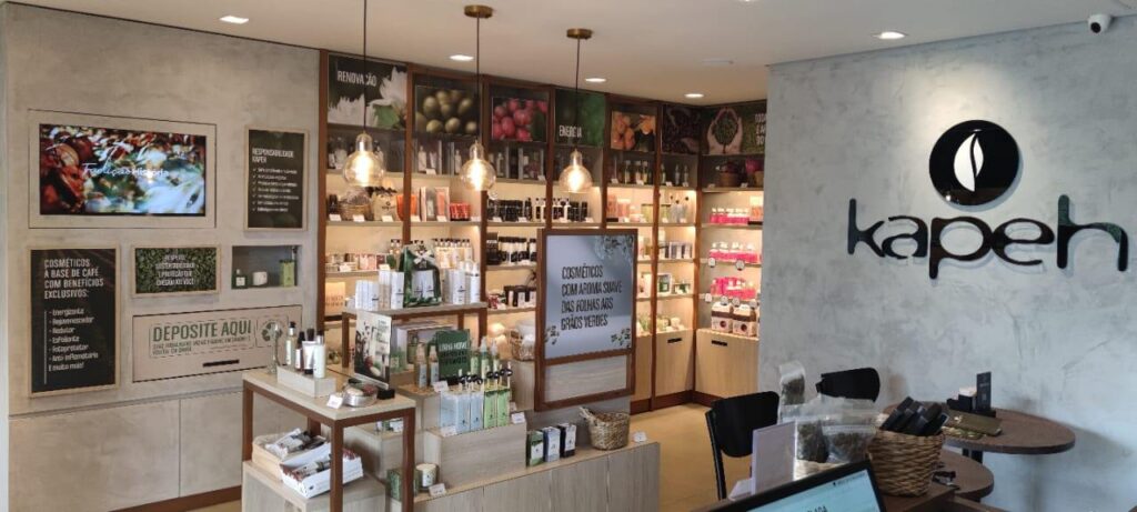 Kapeh-Cosmeticos-e-Cafes-3-1-_Easy-Resize.com_-1024x461 Dia Mundial do Café: mercado vai além da xícara e gera novas oportunidades de negócio