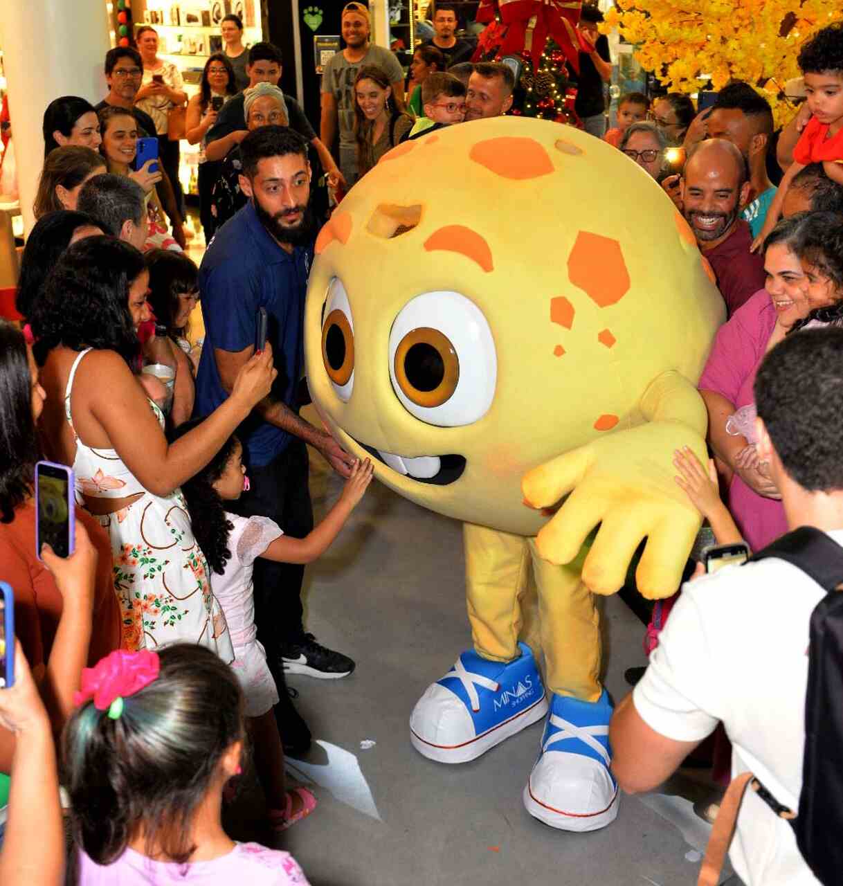 Mascote-Paozim_foto-Divulgacao-Minas-Shopping1_Easy-Resize.com_ Notícias