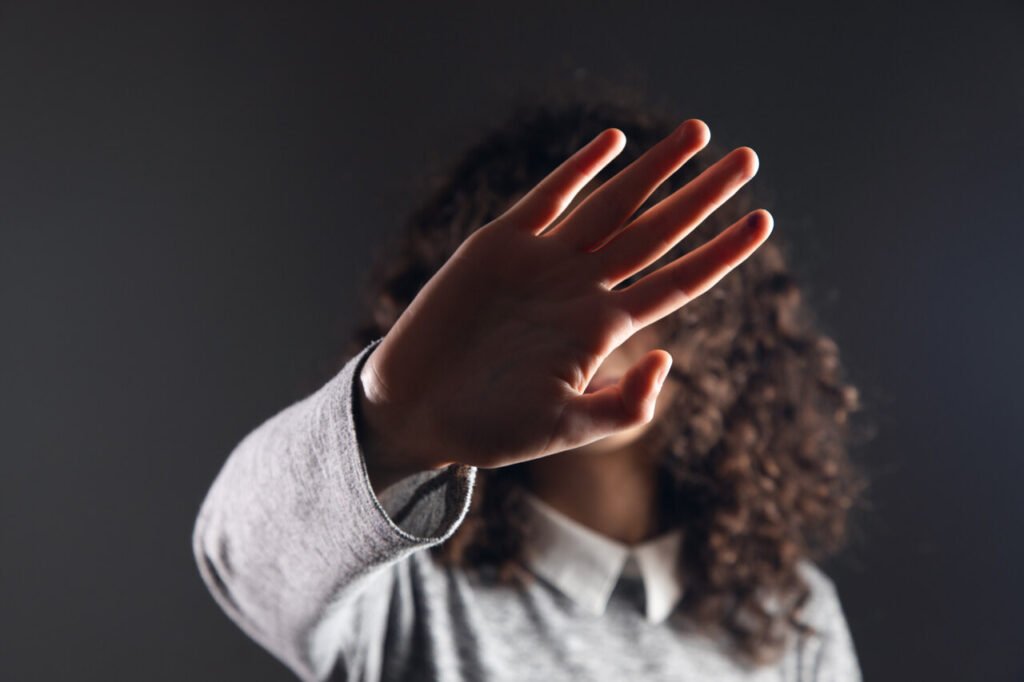 Por que o Brasil falha em solucionar crimes contra mulheres?