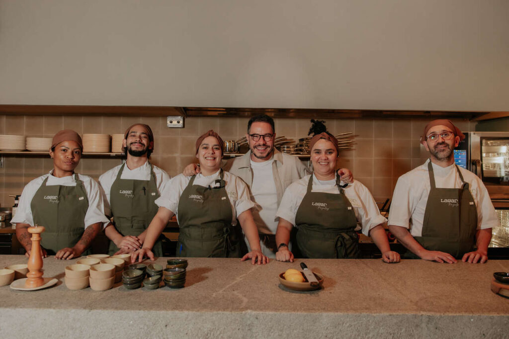 O-chef-executivo-Felipe-Rameh-e-sua-equipe-credito-Mage-Monteiro_Easy-Resize.com_-1024x682 Lagar Tragaluz chega ao DiamondMall