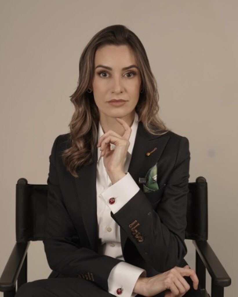 Caroline-Daitx-divulgacao_Easy-Resize.com_-821x1024 Câmara aprova projeto que endurece penas para crimes contra profissionais da saúde e educação