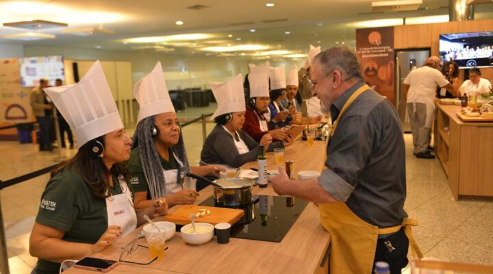 Cozinha Show Queijo e Cultura é destaque na programação do Festival do Queijo Artesanal de Minas
