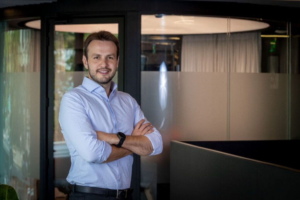 Marco-Loureiro-Socio-e-Lider-regional-da-XP-1024x682 Selic em 15% traz oportunidades de investimentos em renda fixa e encarece linhas de crédito