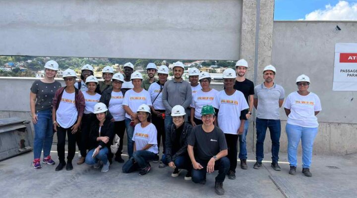 Emccamp e CEFET-MG unem forças para formar mulheres na construção civil por meio do programa Mulheres Mil