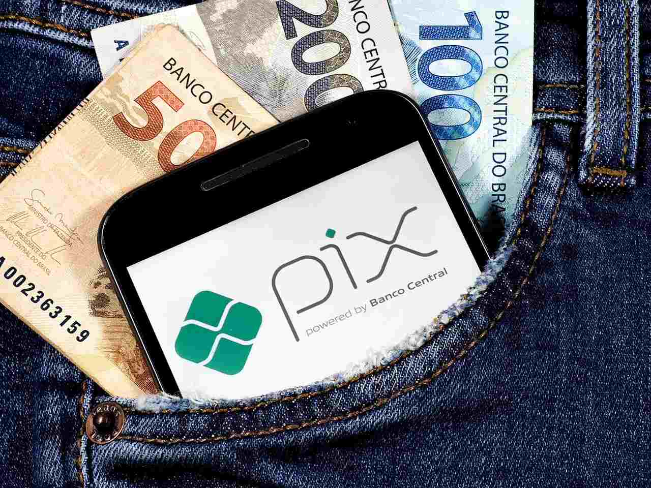 PIX_Easy-Resize.com_ Notícias