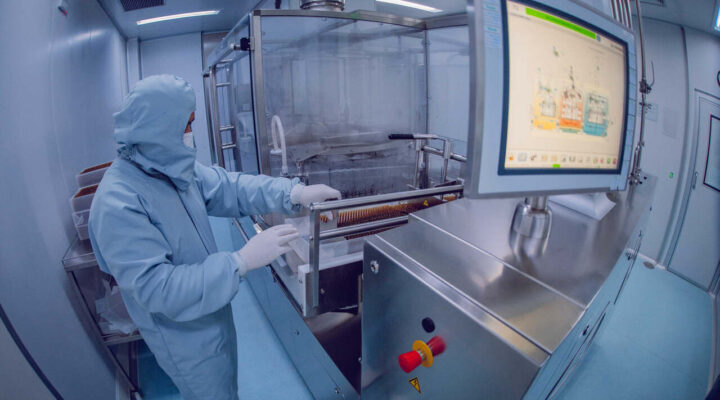 Indústria farmacêutica terá novo mutirão de empregos exclusivo para pessoas com deficiência em Sabará (MG)