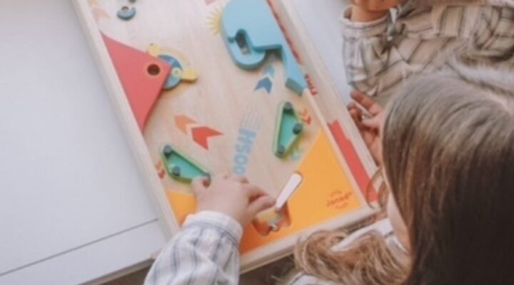 Brincar é essencial: mais do que diversão, é desenvolvimento, conexão e expressão