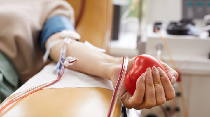 Grau Técnico realiza Feira da Empregabilidade e campanha de doação de sangue na unidade Contagem