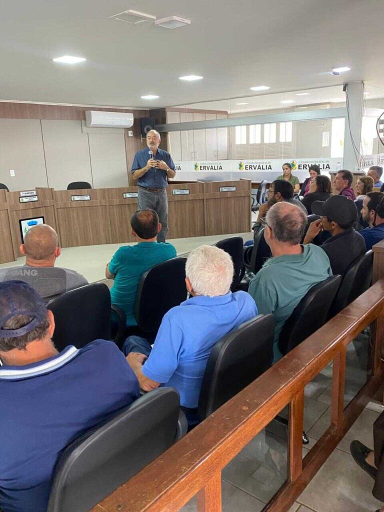 ilustra-integrados-1_Easy-Resize.com_-768x1024 Pif Paf Alimentos intensifica parceria com integrados e prepara expansão da produção em Visconde do Rio Branco