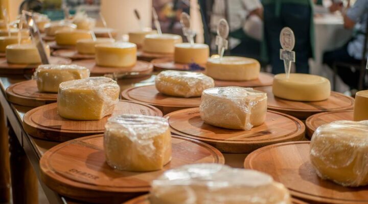 Serro celebra a 39ª Festa do Queijo com shows nacionais e da tradição mineira
