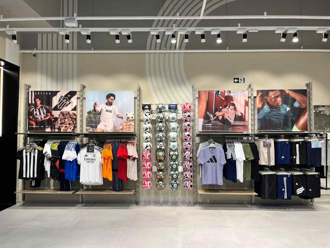 Divulgacao-Adidas-Shopping-Del-Rey-1_Easy-Resize.com_ Notícias