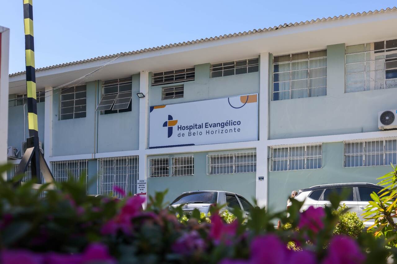 Fachada-do-Hospital-Evangelico-de-BH-no-bairro-Serra_Easy-Resize.com_ Notícias