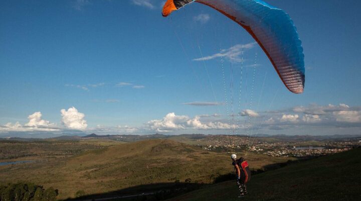 O 1º Open Brumadinho de Parapente aterrissará na Lagoa dos Ingleses