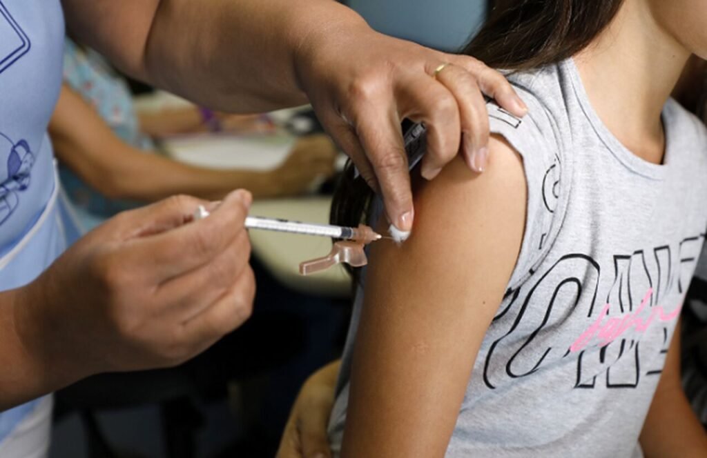 PBH reforça chamado para vacinação contra a gripe em idosos, gestantes e crianças de 6 meses a menos de 6 anos