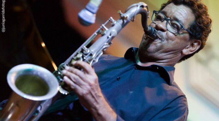 Praça Sete é palco de concertos gratuitos de música instrumental