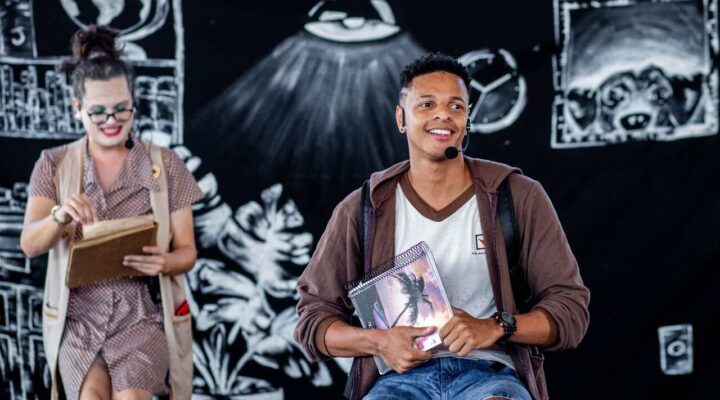 Futuro profissional é tema de espetáculo em escola pública de BH