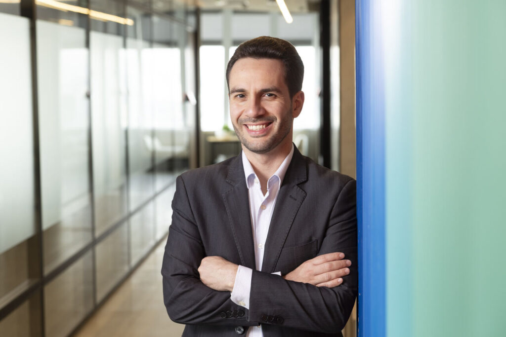 Rodolfo-Margato_XP_Creditos_Vivian-Koblinsky-1_Easy-Resize.com1_-1024x683 XP apresenta perspectivas para o mercado financeiro durante evento em Belo Horizonte