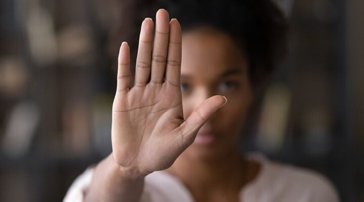 Agosto Lilás: LBV reforça apoio às mulheres na superação da violência