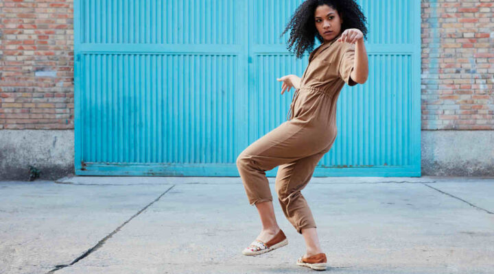 Dança é ensinada no Mercado de Origem