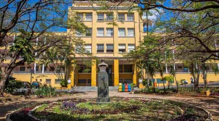 Hospital da Baleia realiza mutirão de cirurgias de reconstrução de mama e mastectomia no Outubro Rosa