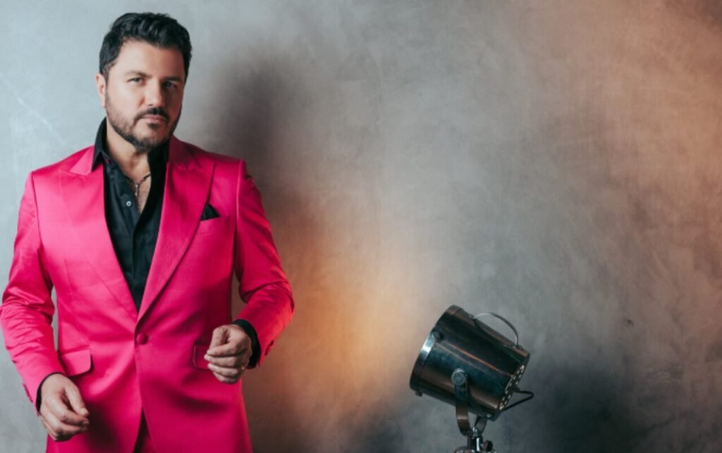Maurício Manieri anuncia nova tour “Inesquecível”, no dia 23 de outubro, no BeFly Minascentro, vendas começam nesta sexta-feira (22)