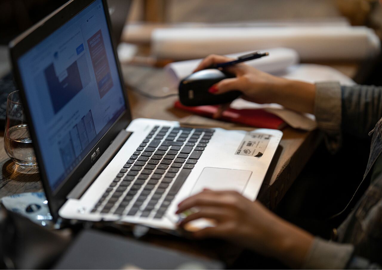 Banco-de-Imagem-Canva_Easy-Resize.com_ Notícias