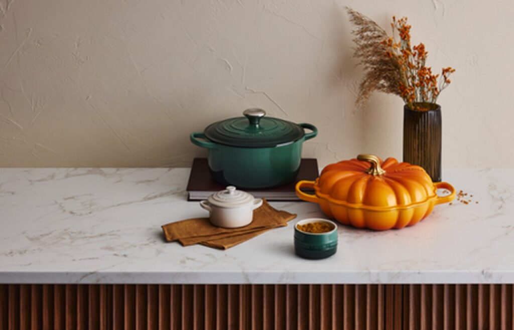 Captura-de-tela-2025-10-27-175041_Easy-Resize.com1_-1024x658 Le Creuset leva campanha de Halloween à sua loja no Meeting Shops 