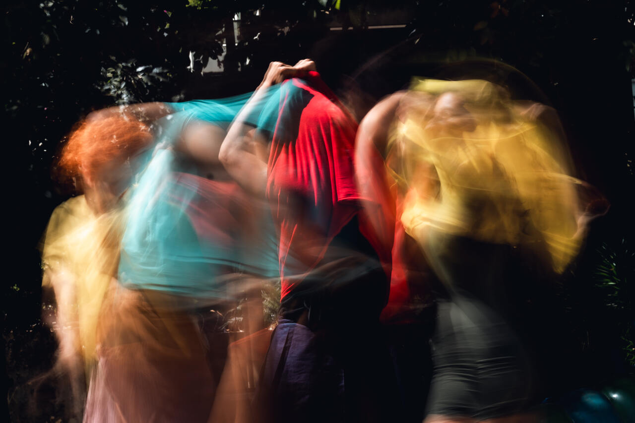 Espetaculo-Recriar-Camaleao-Grupo-De-Danca-Foto-@reversofilmes_@indioevindio_Easy-Resize.com_ Notícias