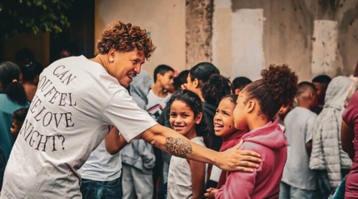 Centro Cultural Lá da Favelinha organiza celebração do Dia das Crianças com campanha de doações em BH