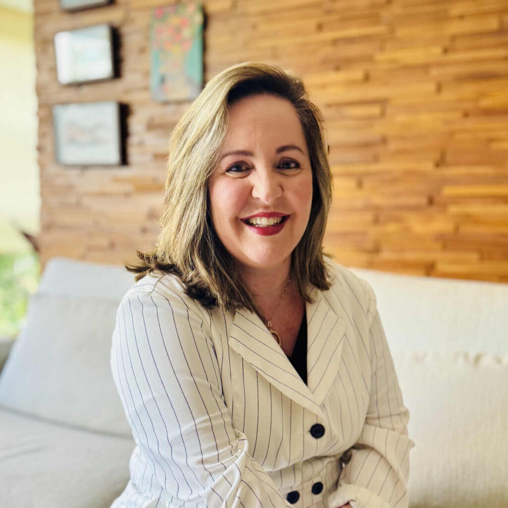 dra-lorena-1024x1024 Mortalidade por câncer de mama cresce 86% em duas décadas: alimentação inflamatória é fator de risco negligenciado