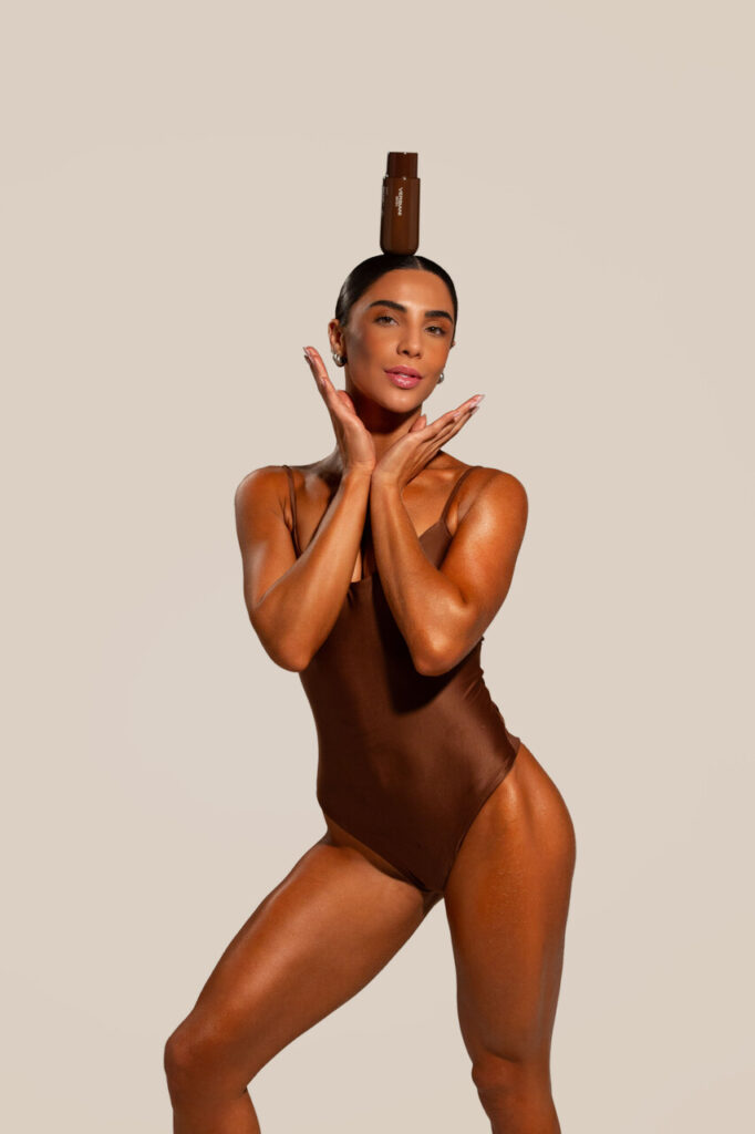 2TB-Versiani-Beauty-b-500_ABERTA_0001_bege_Easy-Resize.com_-682x1024 Versiani Skin bate R$2,6 milhões em vendas só no primeiro dia