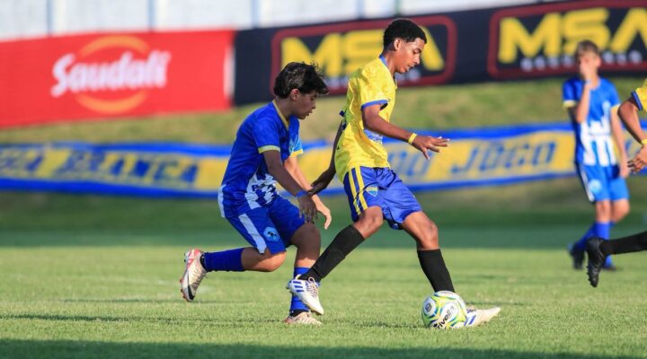 Craques League Saudali Powerade chega à 34ª edição e reúne jovens talentos do futebol mineiro em Itaúna