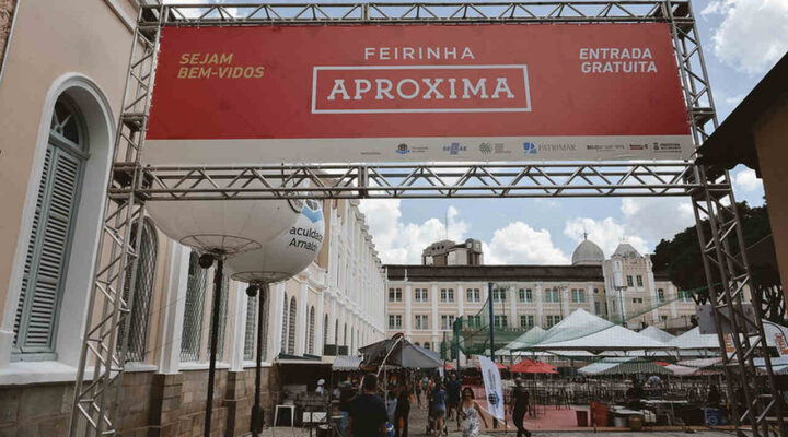 Feirinha Aproxima encerra 2025 com novos sabores, diversidade de expositores e experiências gastronômicas no pátio da UniArnaldo