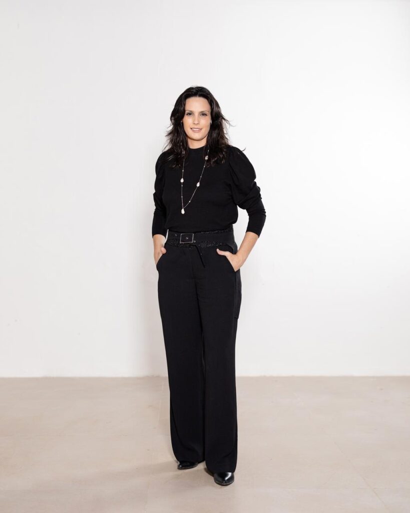 flavia-roscoe_Easy-Resize.com_-819x1024 Projeto da arquiteta Flávia Roscoe para Casa Marina revitaliza imóvel da década de 1990