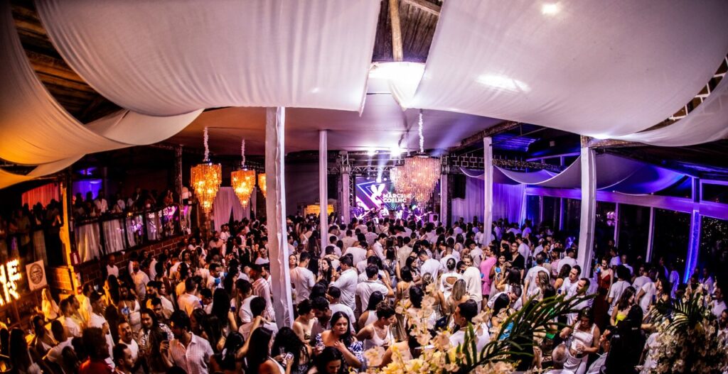 reveilon-porcao-1024x527 Sete festas para receber 2026