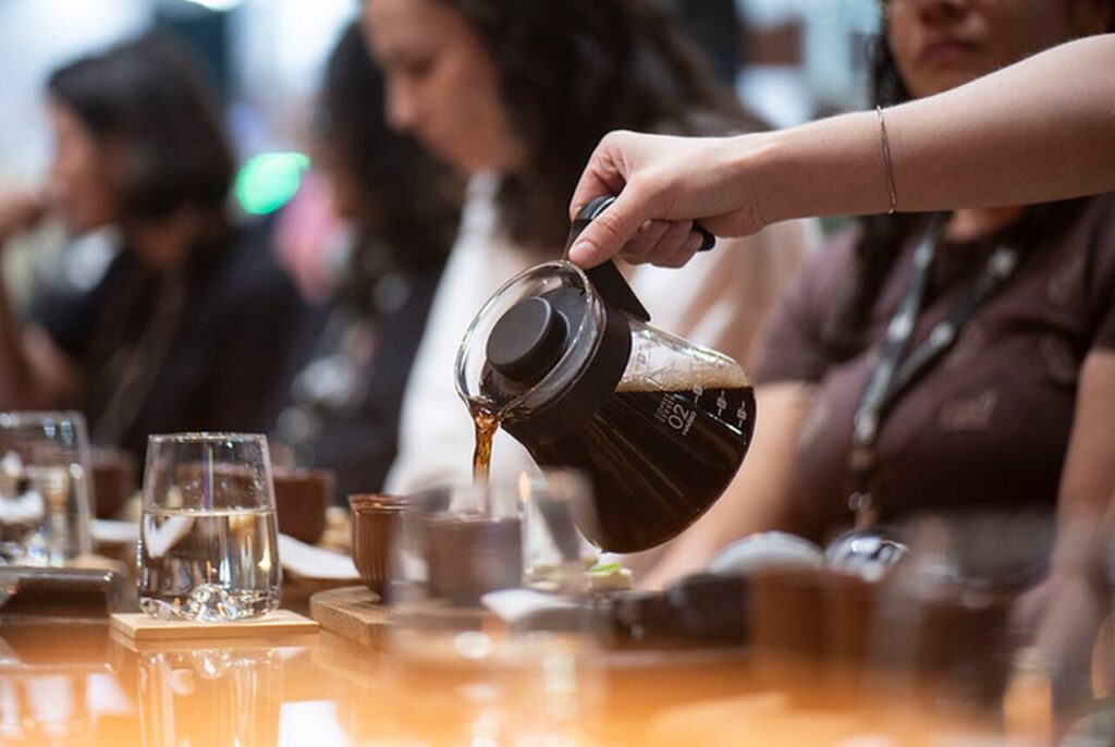 sic-2025-2-1024x686 Primeiro dia da Semana Internacional do Café 2025 destaca inovação, sustentabilidade, tecnologia e oportunidades no mercado global cafeeiro