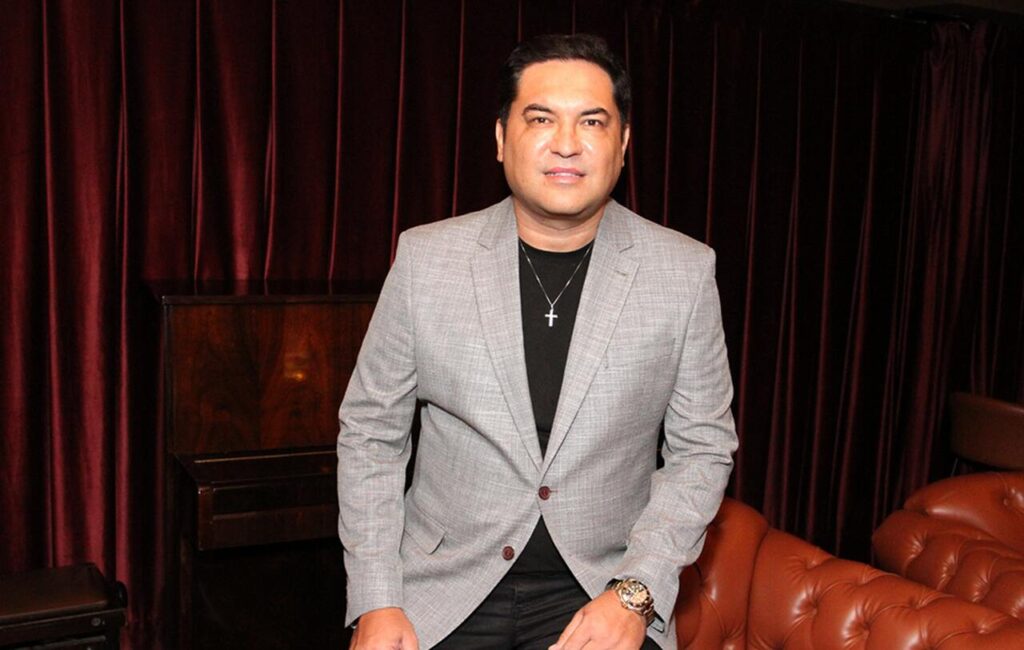 Lucas-Couto-960x610_Easy-Resize.com_-1024x650 Artigo - Espelho: quem somos nós brasileiros?