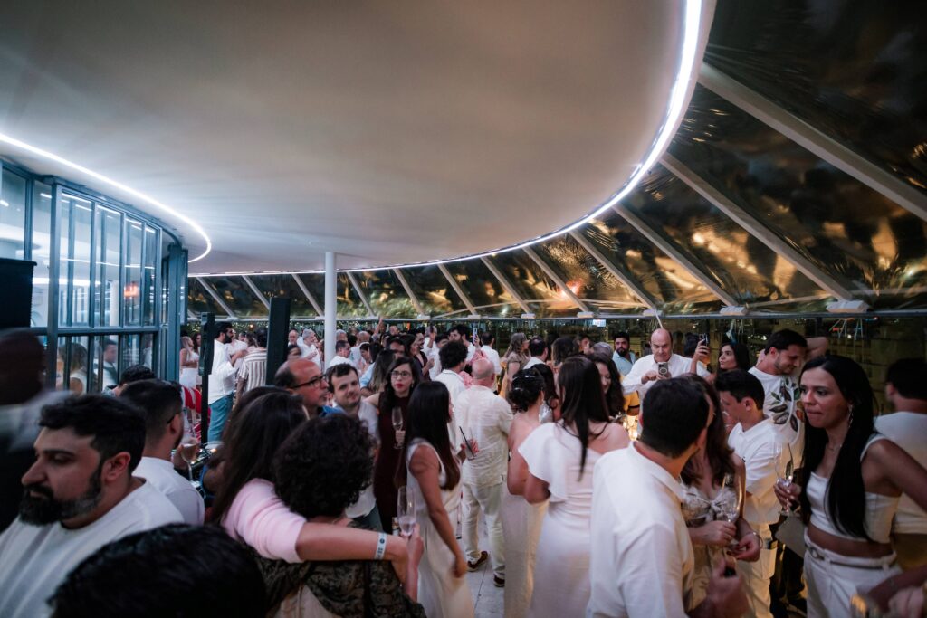 OHARR-NIE-004-ISF_7959-1-1024x683 Réveillon Terraço Niê 2026 celebra a virada no alto do P7 Criativo em BH