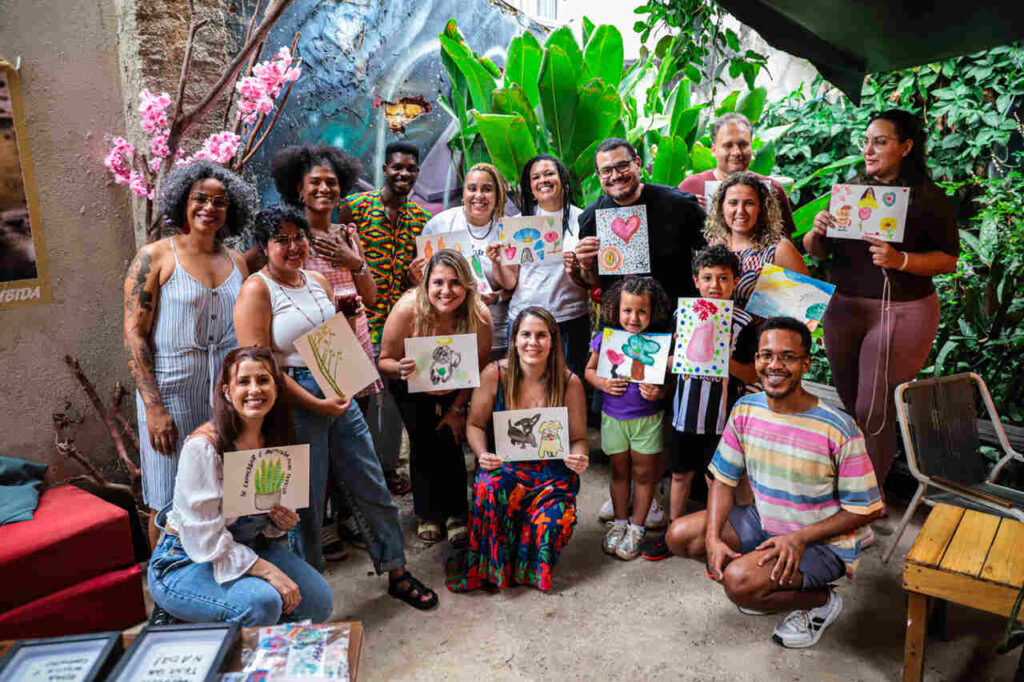 Banto-em-Cores-Foto-Kesley-Washington_Easy-Resize.com_-1024x682 ‘Banto em cores’ propõe pausa criativa unindo pintura em aquarela e gastronomia pelo bem da saúde mental 