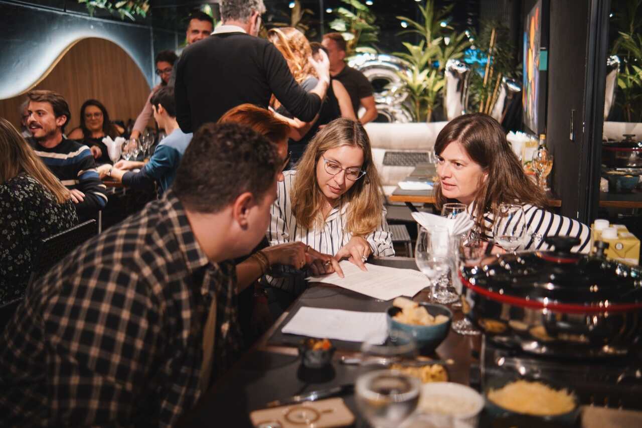 1761745837094_Easy-Resize.com_ Notícias