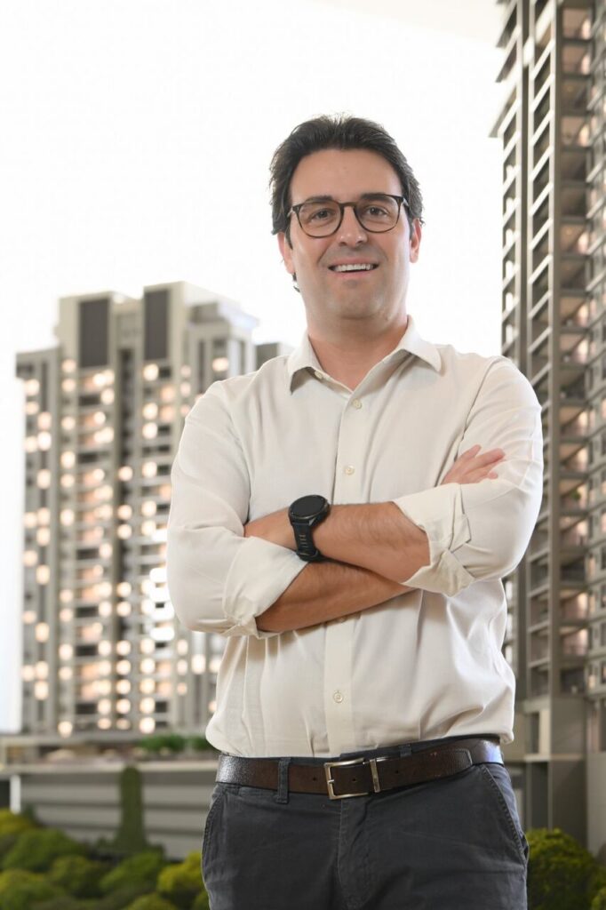 Humberto-Mattos-CEO-Somattos-credito-Pedro-Vilela_Easy-Resize.com_-682x1024 Somattos comemora 50 anos e lança campanha que reforça legado e posicionamento
