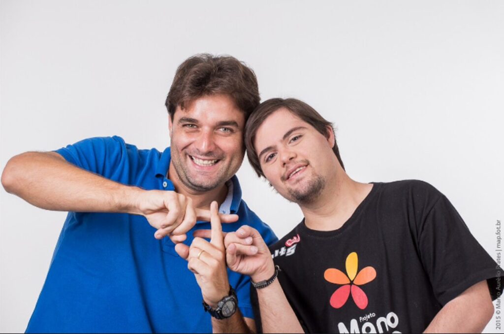 MD_LEONARDO_GONTIJO_DUDU_DO_CAVACO_DIVULGACAO_Easy-Resize.com_-1024x678 BH Shopping, DiamondMall e Pátio Savassi doam mais de R$ 100 mil ao Instituto Mano Down, resultado da campanha Arrecadômetro de Natal