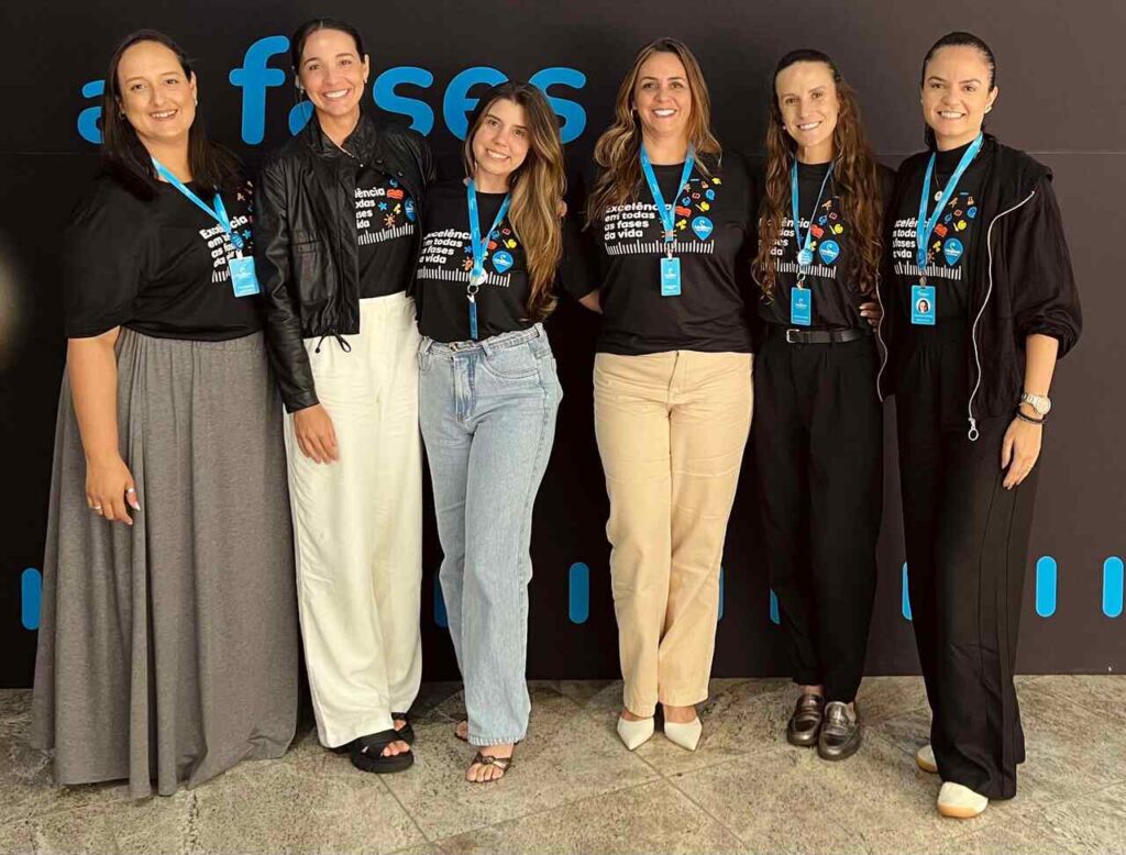 Semana-Pedagogica_equipe_foto-Coleguium_Easy-Resize.com_-1024x778 Volta às aulas mobiliza famílias e escolas para o início do ano letivo